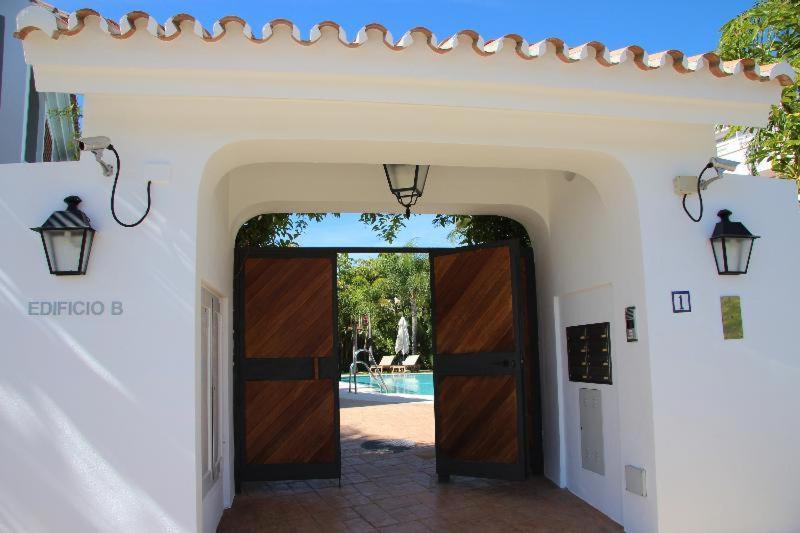 Cortijo Del Mar Resort Естепона Стая снимка
