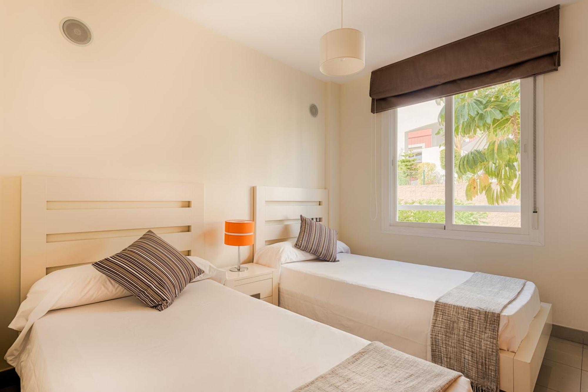 Cortijo Del Mar Resort Естепона Екстериор снимка
