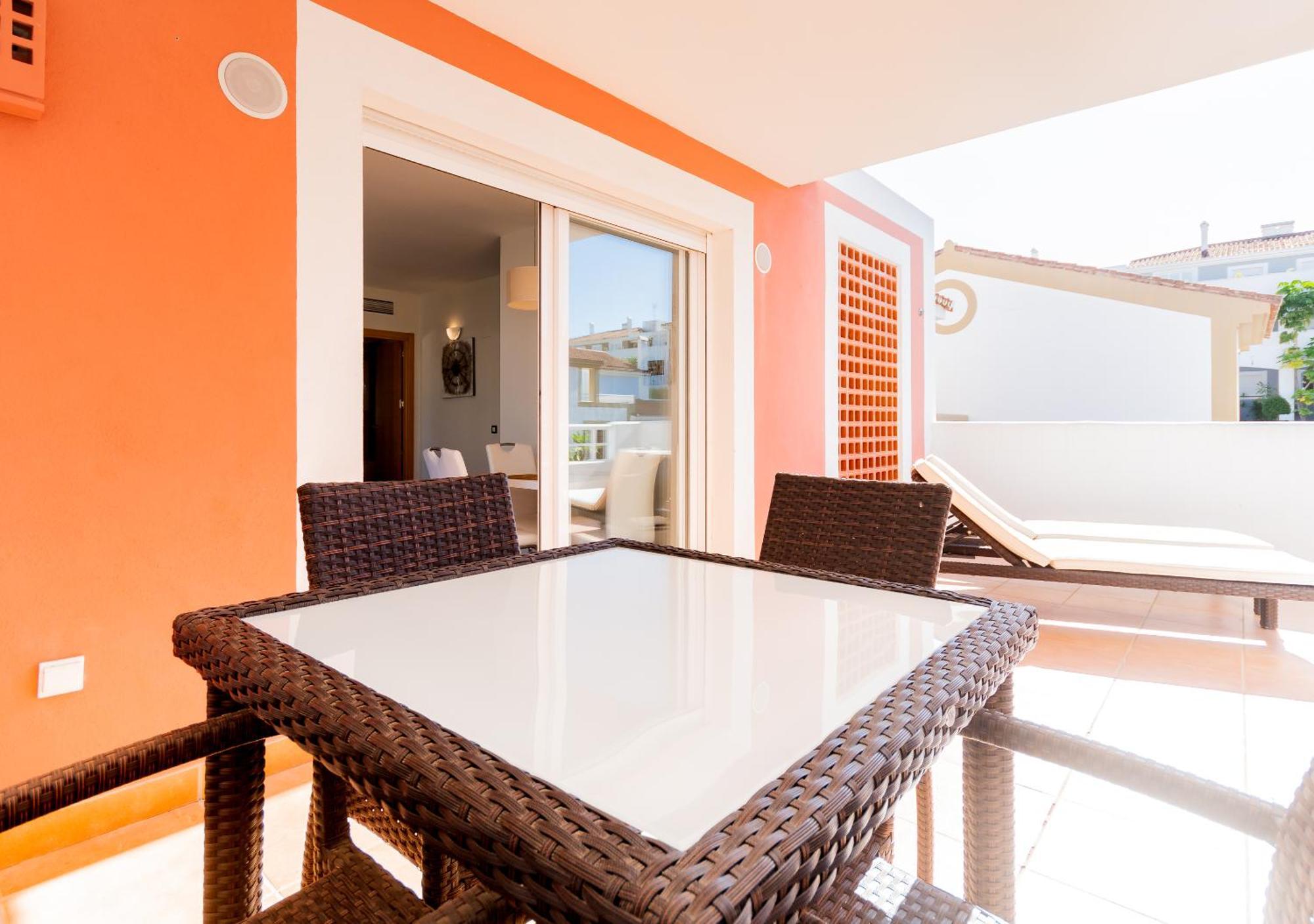 Cortijo Del Mar Resort Естепона Екстериор снимка