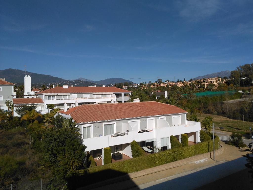 Cortijo Del Mar Resort Естепона Екстериор снимка